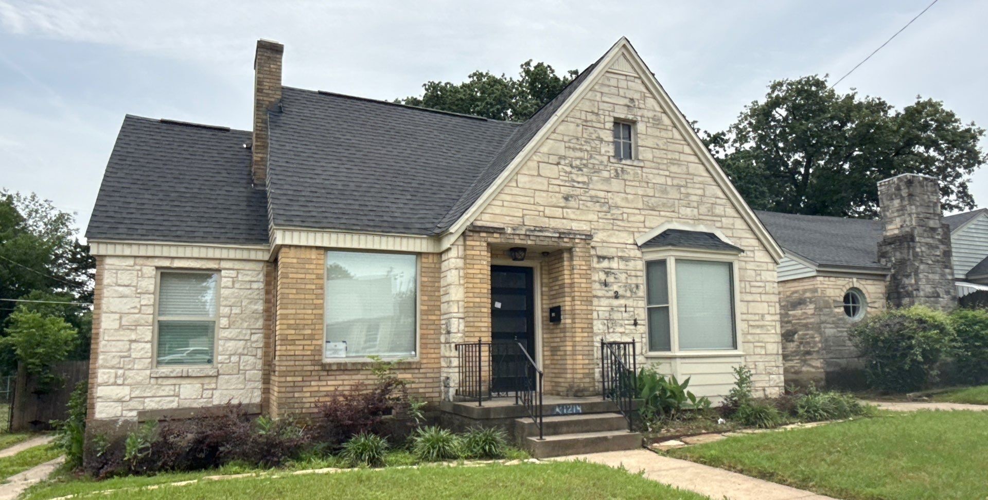 1214 E Waco Avenue Dallas TX 75216