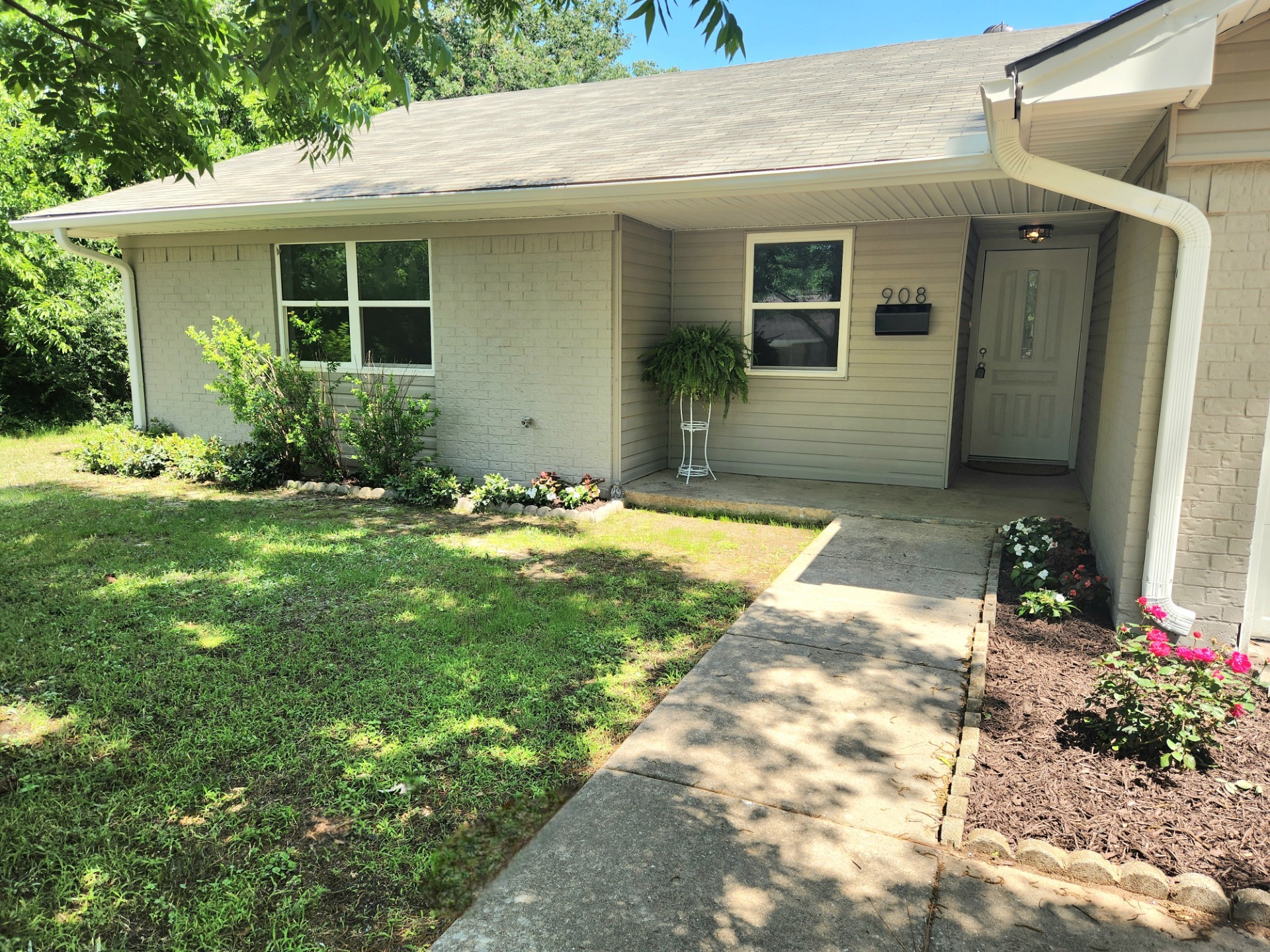 908 Dover Circle Gainesville TX 76240
