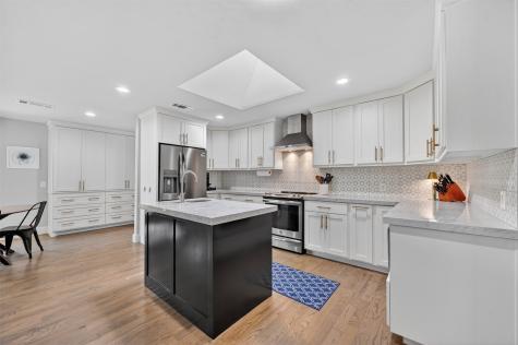 7230 Crooked Oak Drive Dallas TX 75248