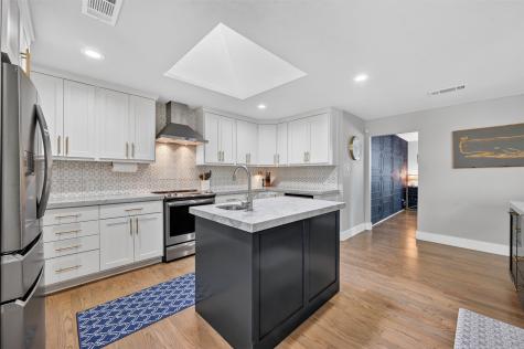 7230 Crooked Oak Drive Dallas TX 75248