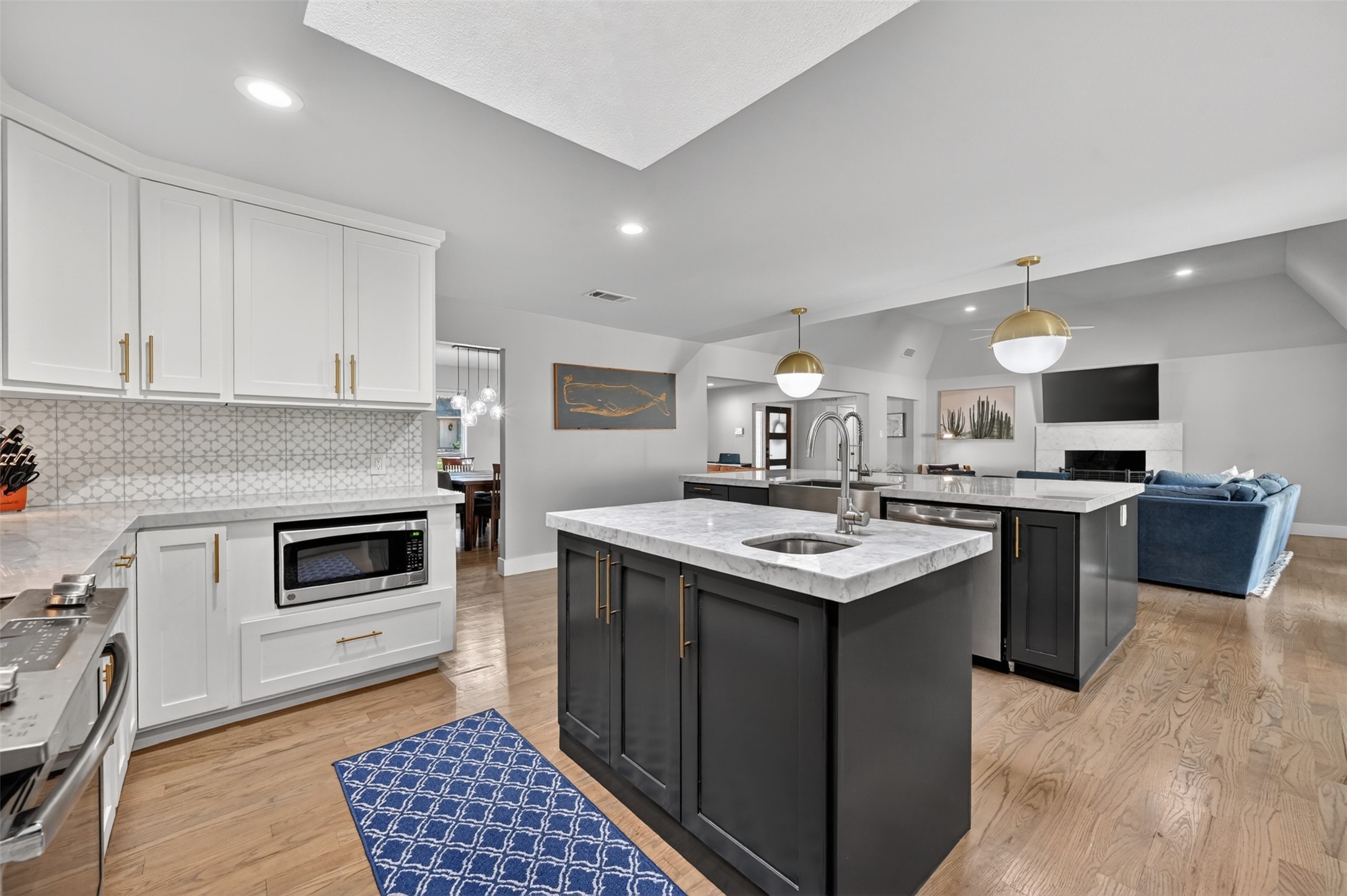 7230 Crooked Oak Drive Dallas TX 75248