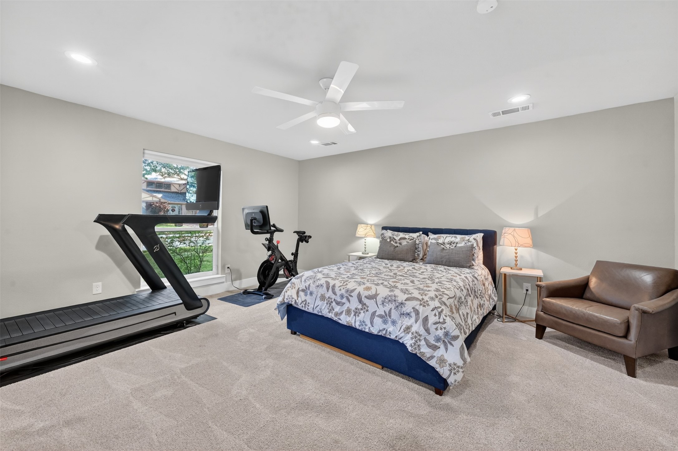 7230 Crooked Oak Drive Dallas TX 75248