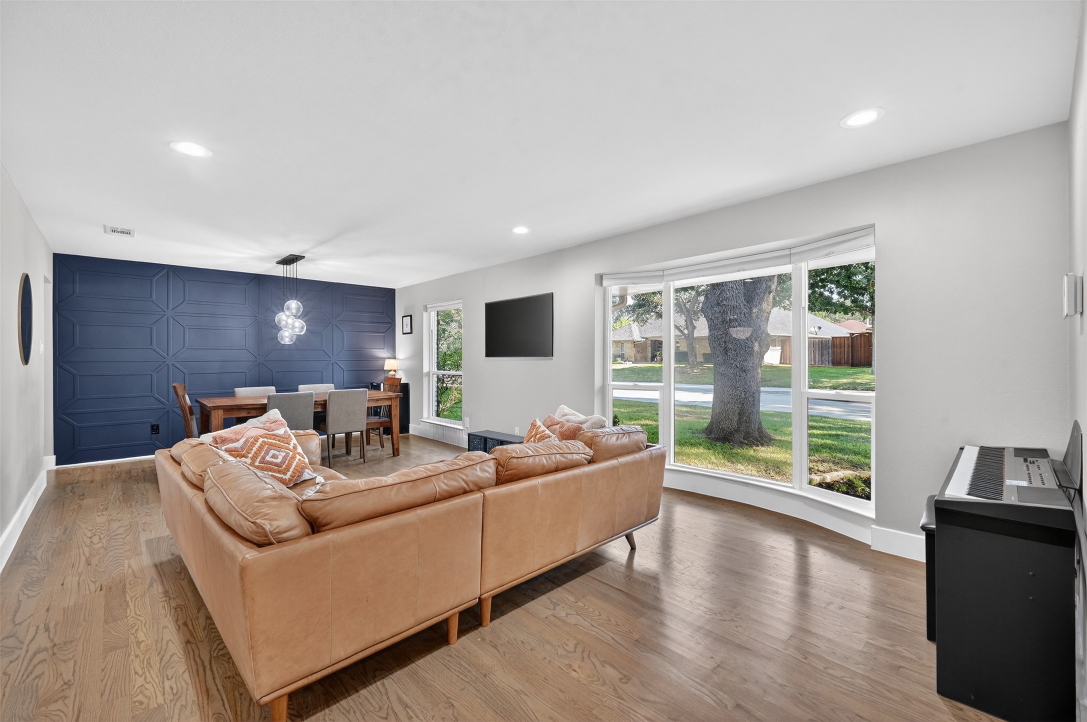 7230 Crooked Oak Drive Dallas TX 75248