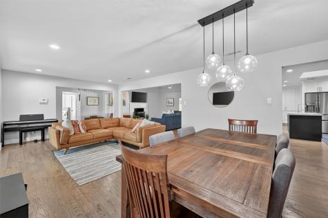 7230 Crooked Oak Drive Dallas TX 75248