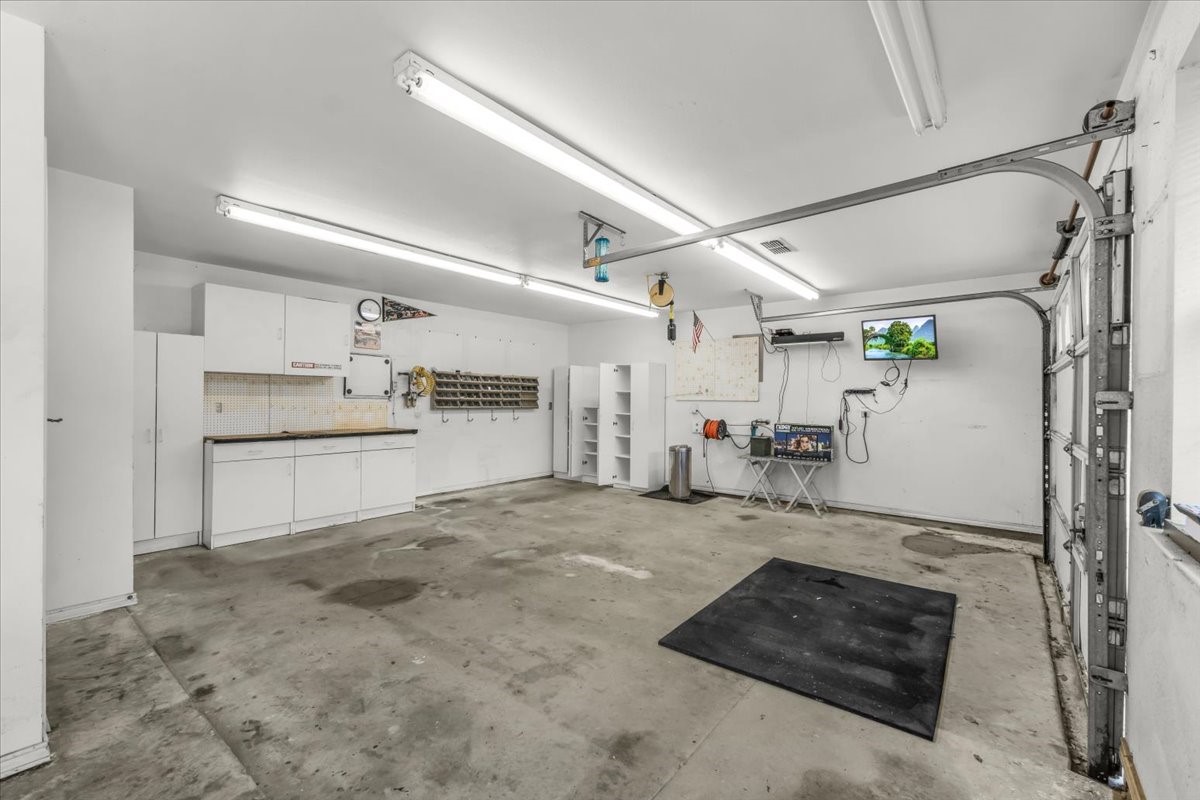 353 Hidden Meadow Court Rhome TX 76078