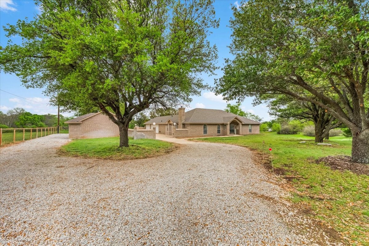 353 Hidden Meadow Court Rhome TX 76078