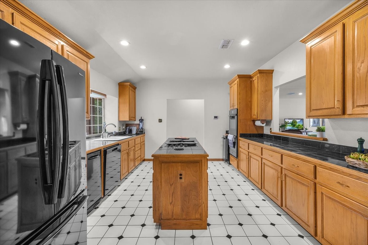 353 Hidden Meadow Court Rhome TX 76078