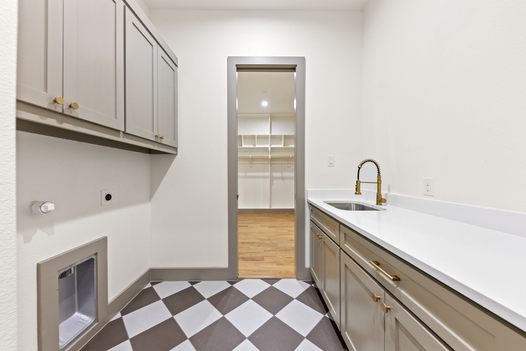 301 Whispering Way Red Oak TX 75154