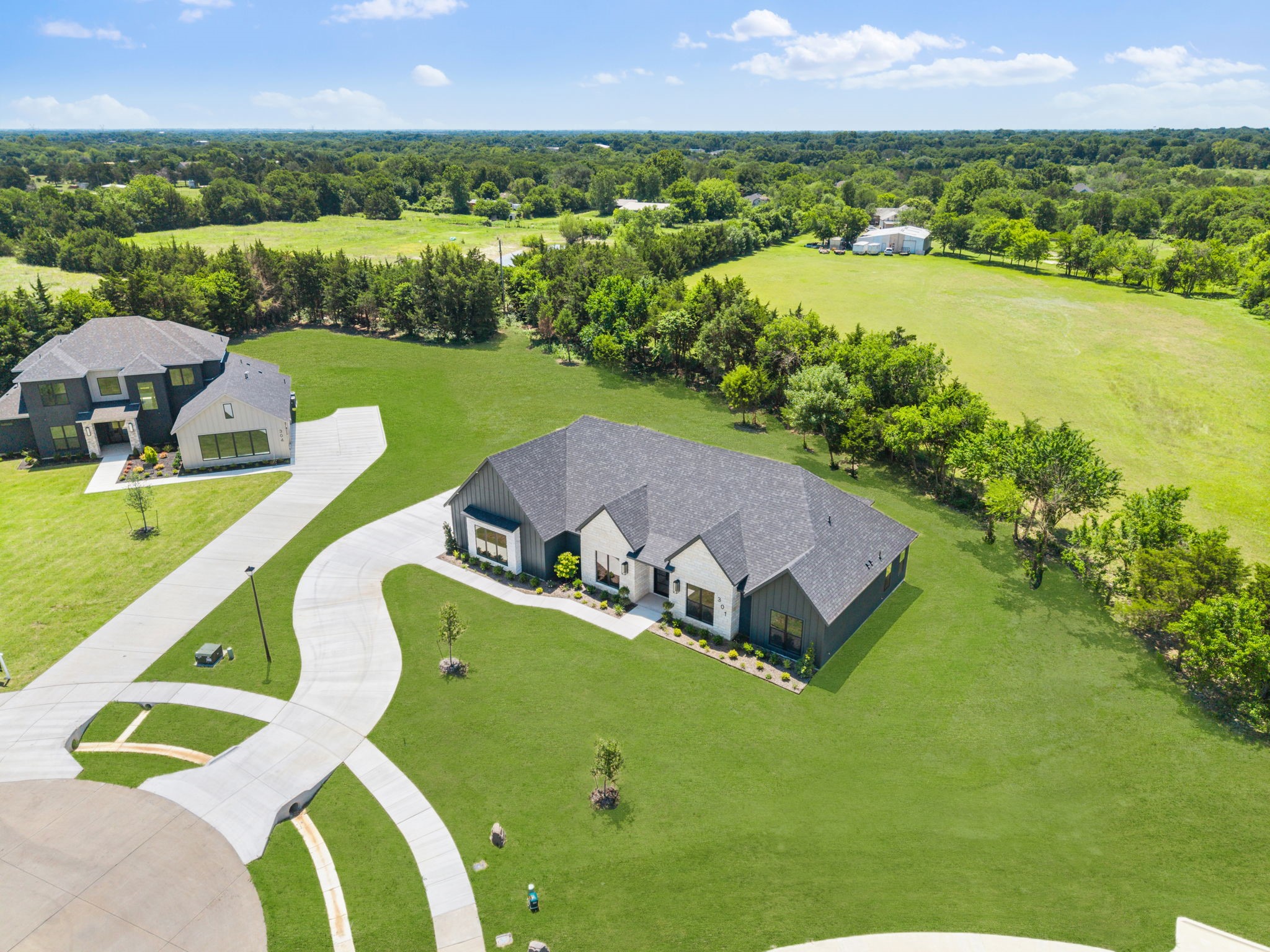 301 Whispering Way Red Oak TX 75154