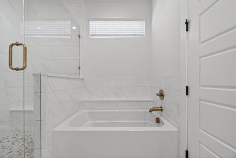 2006 Oak Garden Court Dallas TX 75232