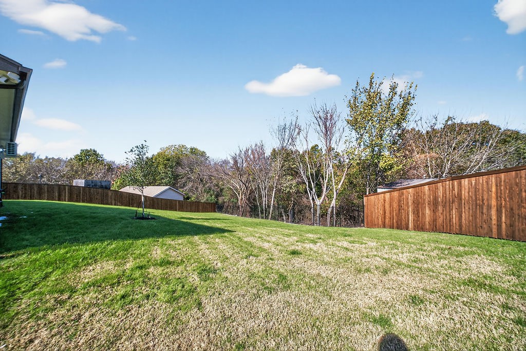 2006 Oak Garden Court Dallas TX 75232