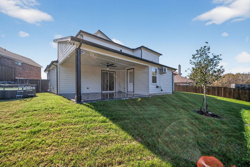 2006 Oak Garden Court Dallas TX 75232