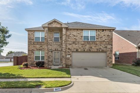 917 Bloomfield Drive Grand Prairie TX 75052
