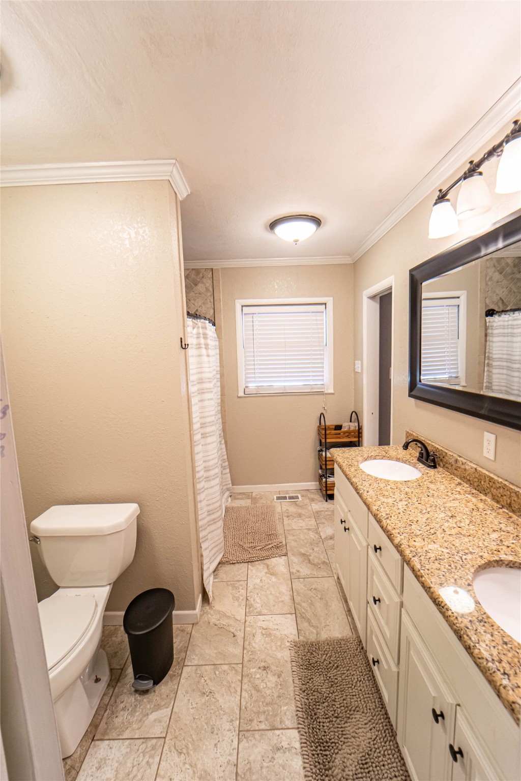 1501 W Elliott Street Breckenridge TX 76424