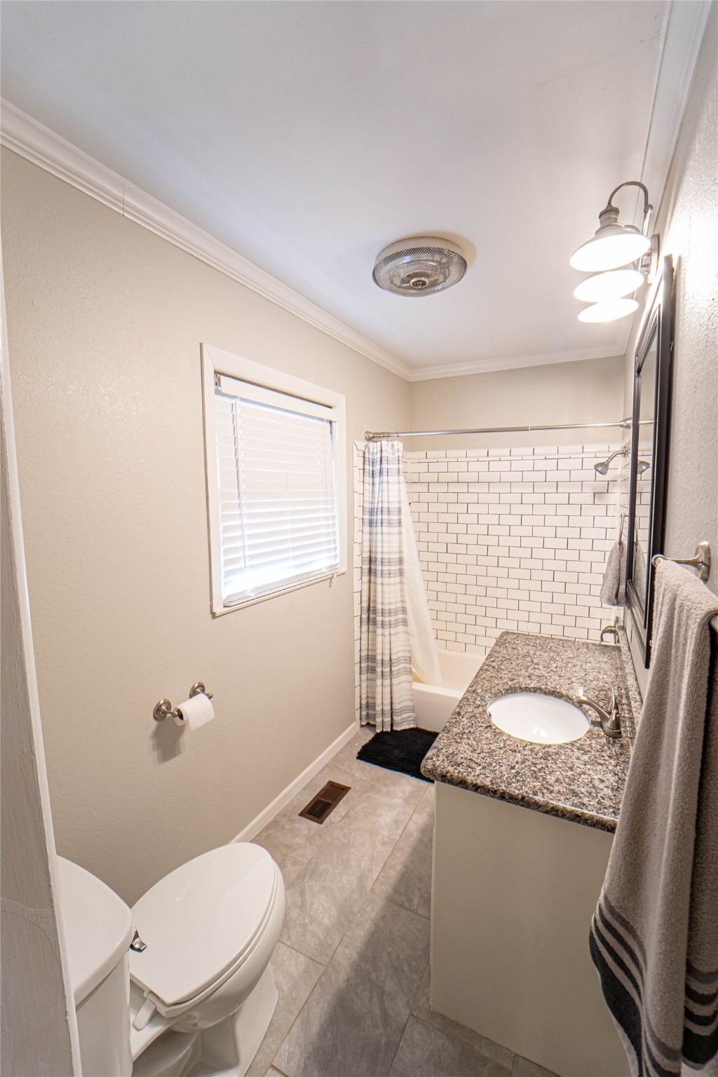 1501 W Elliott Street Breckenridge TX 76424