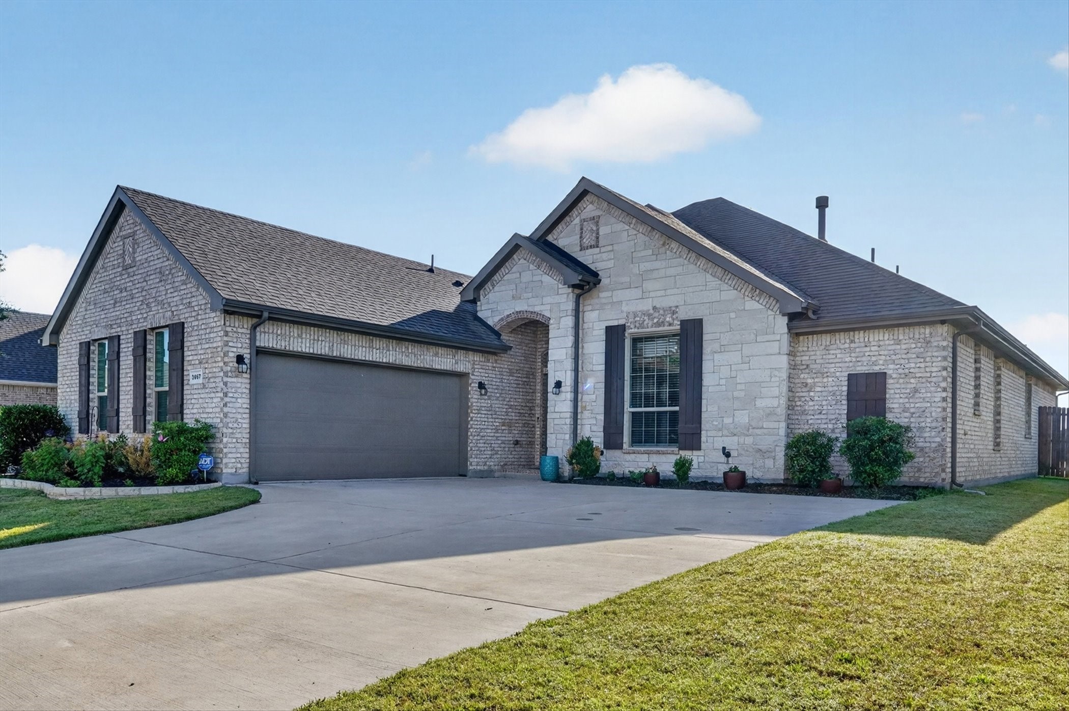 3667 Hidden Hollow Drive Grand Prairie TX 76065