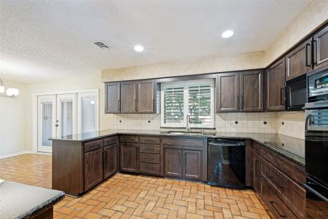 804 Firewheel Trail Fort Worth TX 76112