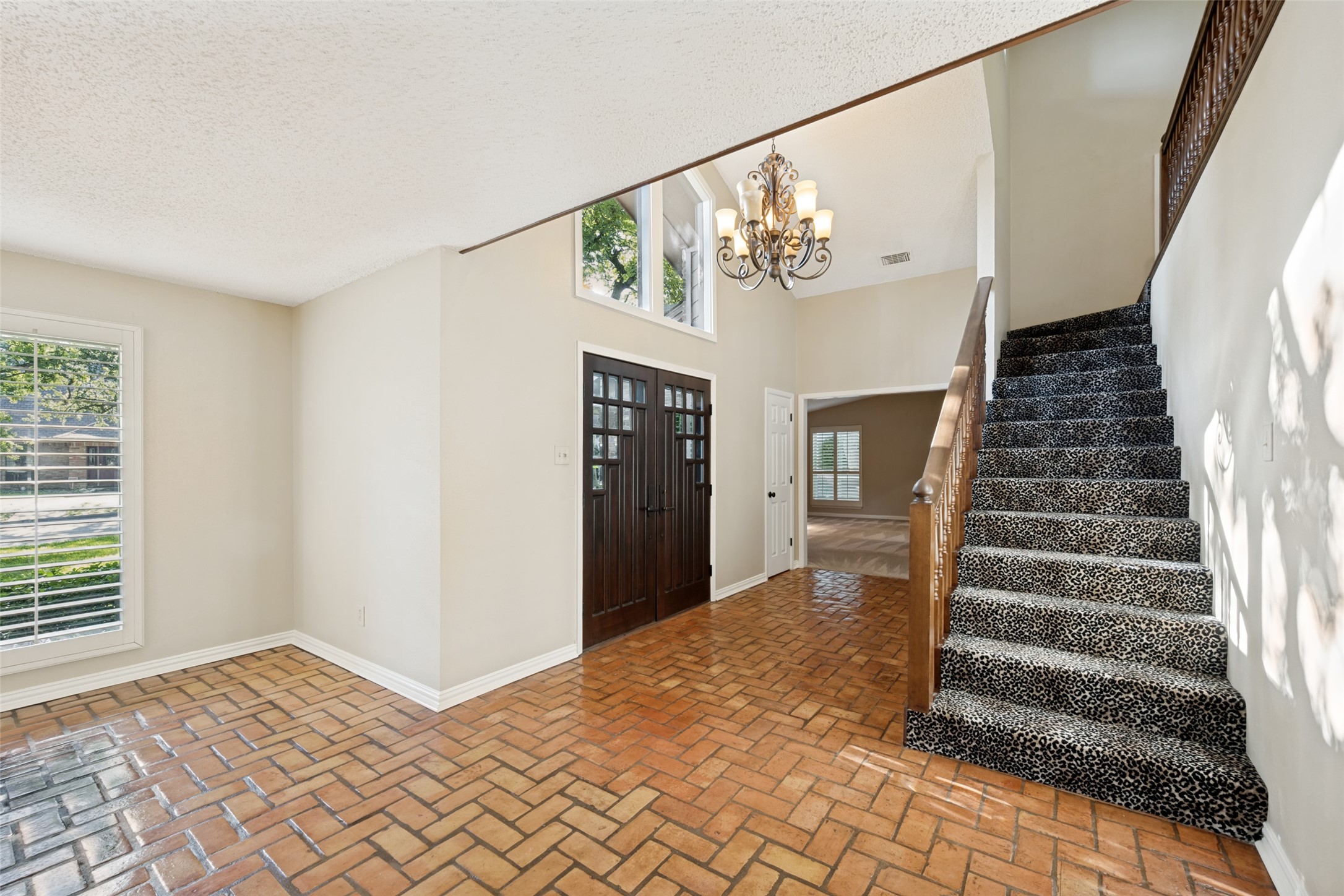 804 Firewheel Trail Fort Worth TX 76112