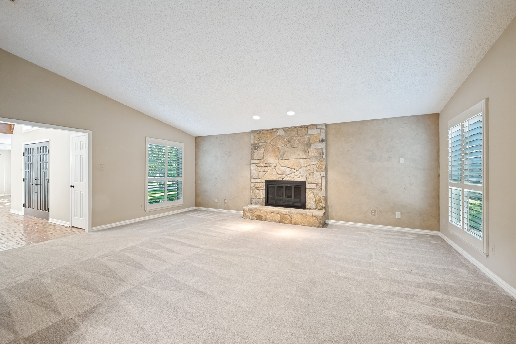 804 Firewheel Trail Fort Worth TX 76112