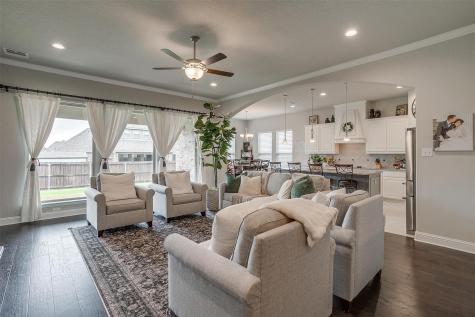 1404 Champ Way Crowley TX 76036