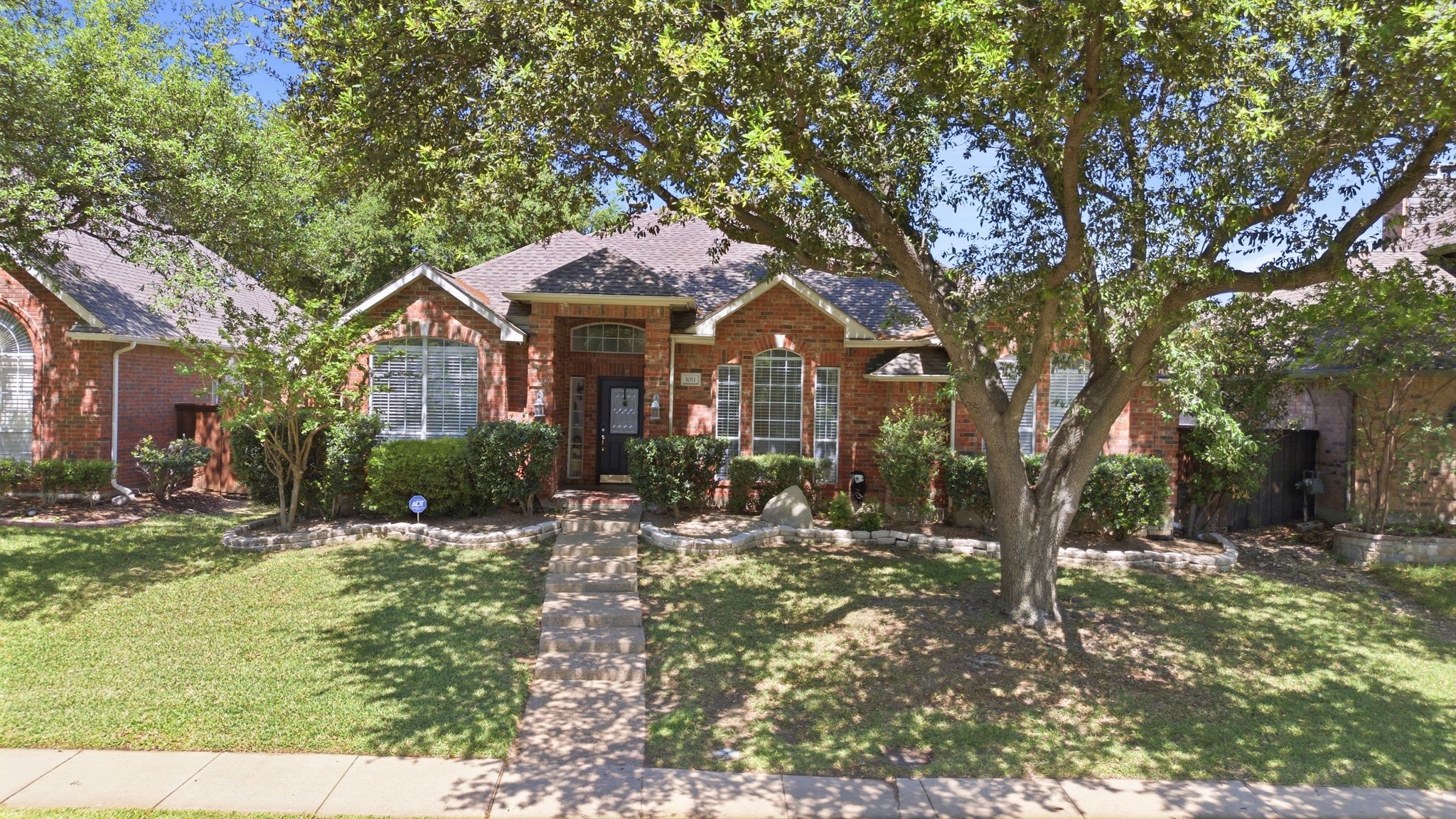 1011 Cowboys Parkway Irving TX 75063