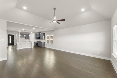 1925 Sapphire Run Mesquite TX 75181