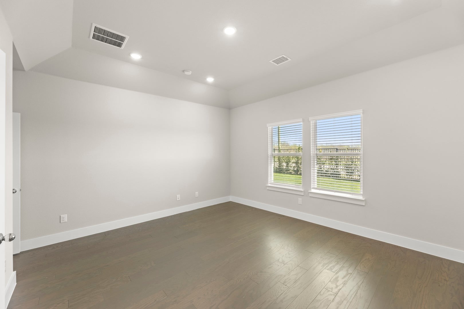 1925 Sapphire Run Mesquite TX 75181