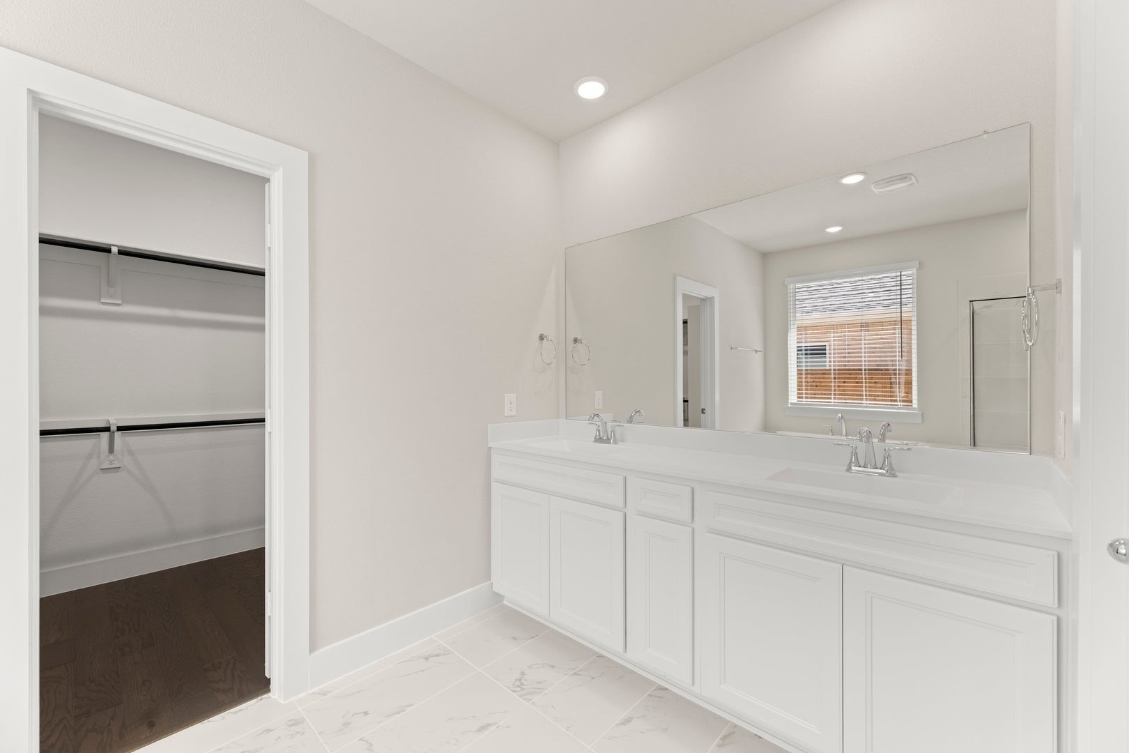 1925 Sapphire Run Mesquite TX 75181