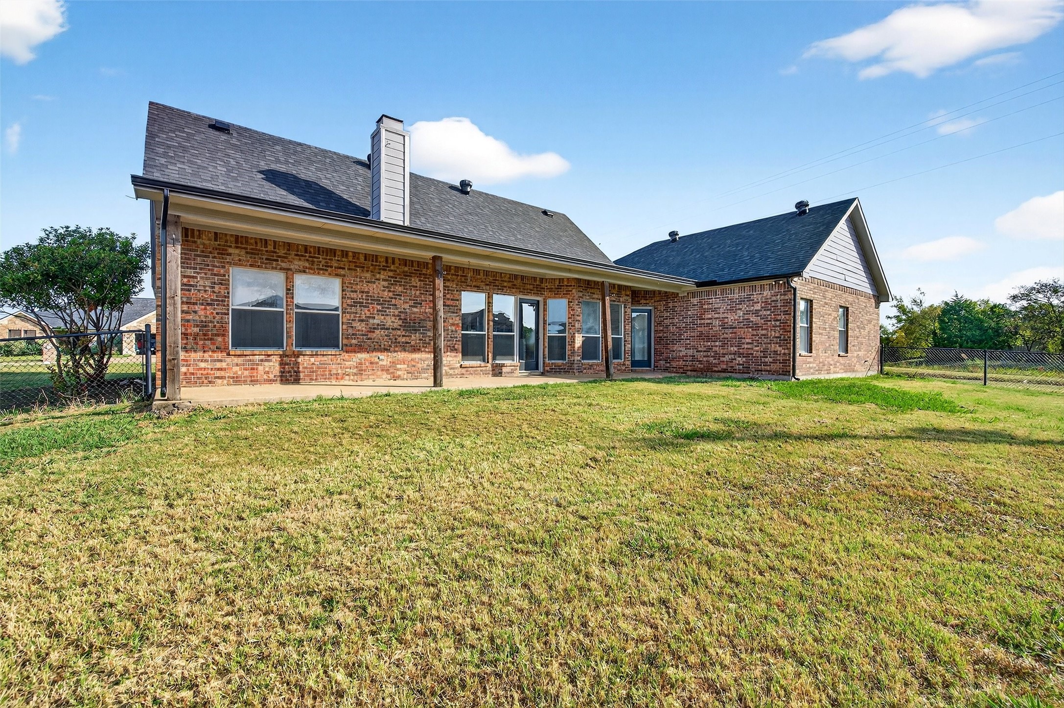 501 Harris Street Gunter TX 75058