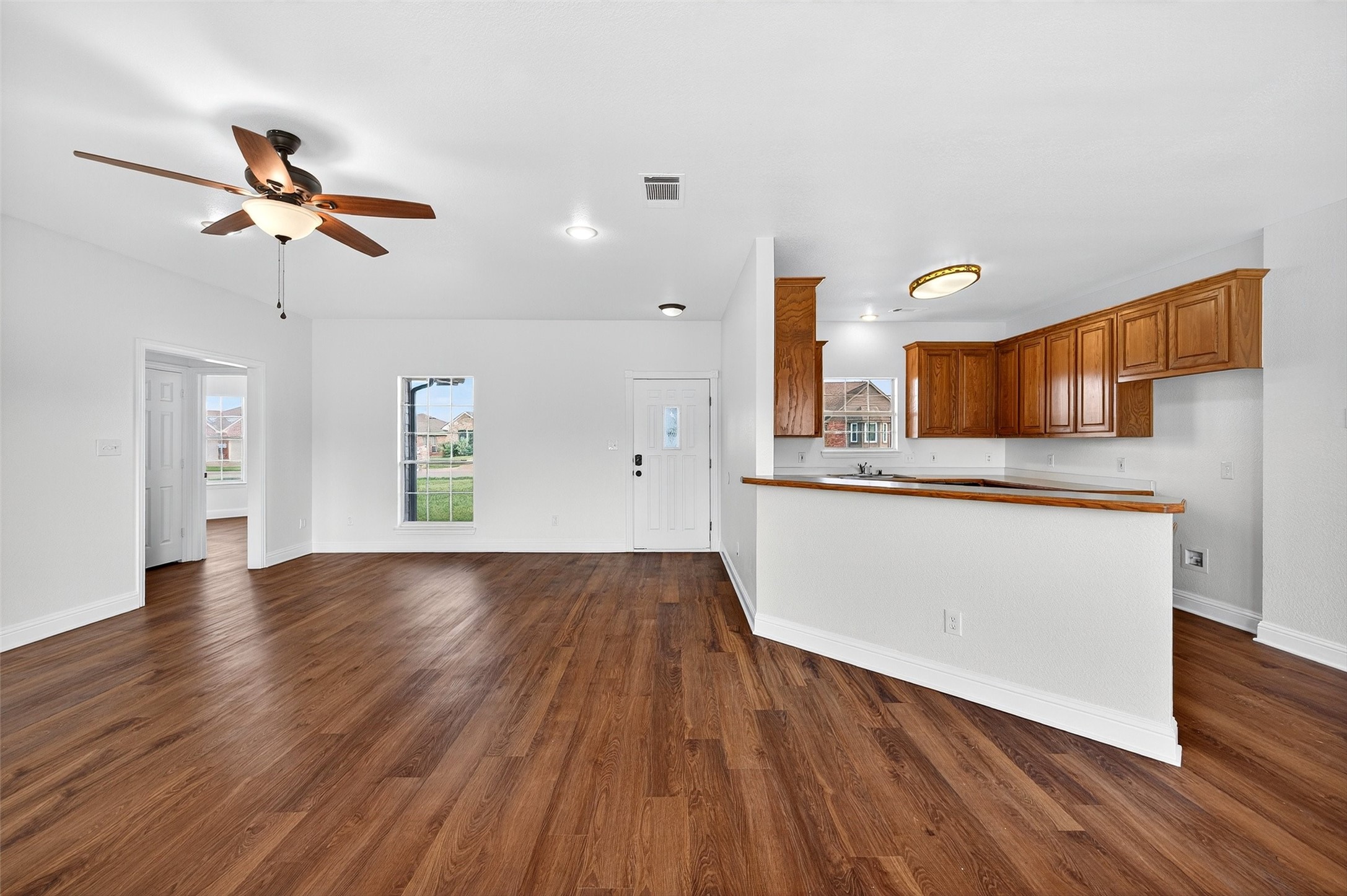 501 Harris Street Gunter TX 75058
