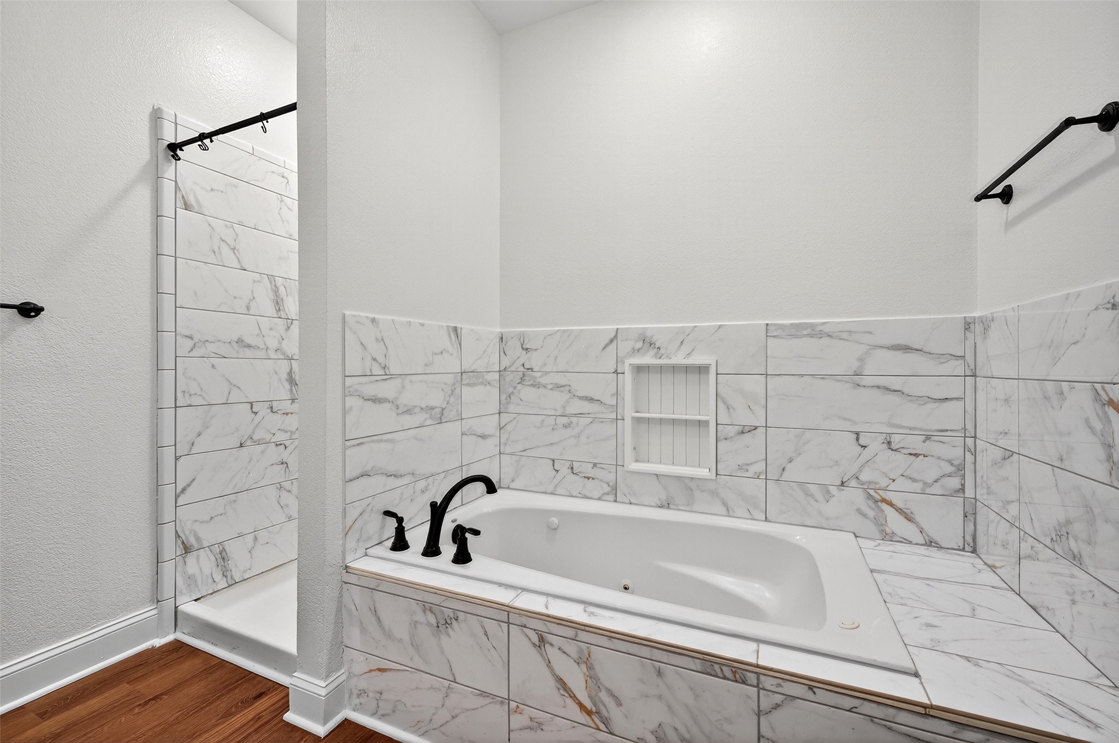 501 Harris Street Gunter TX 75058