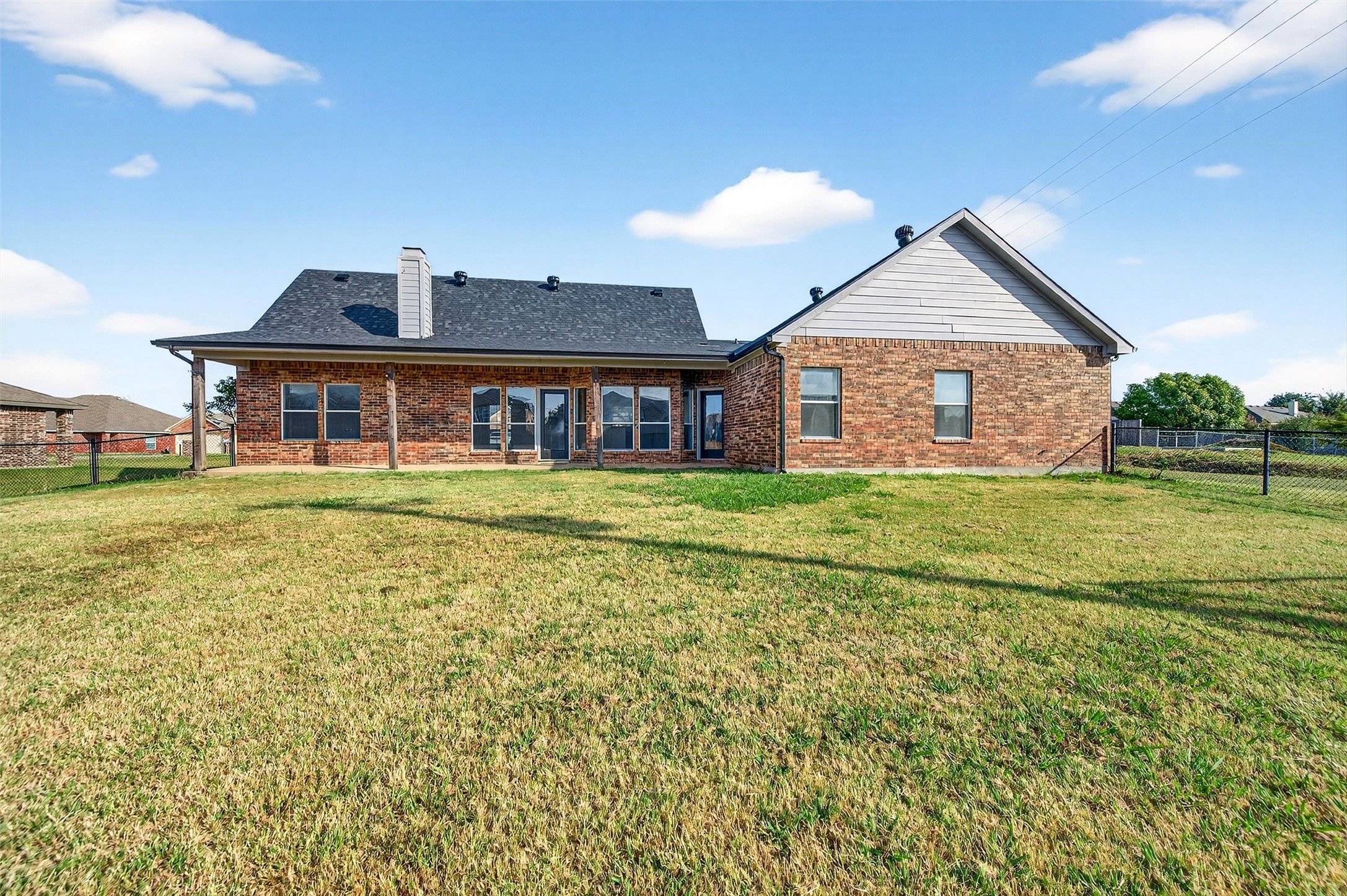 501 Harris Street Gunter TX 75058