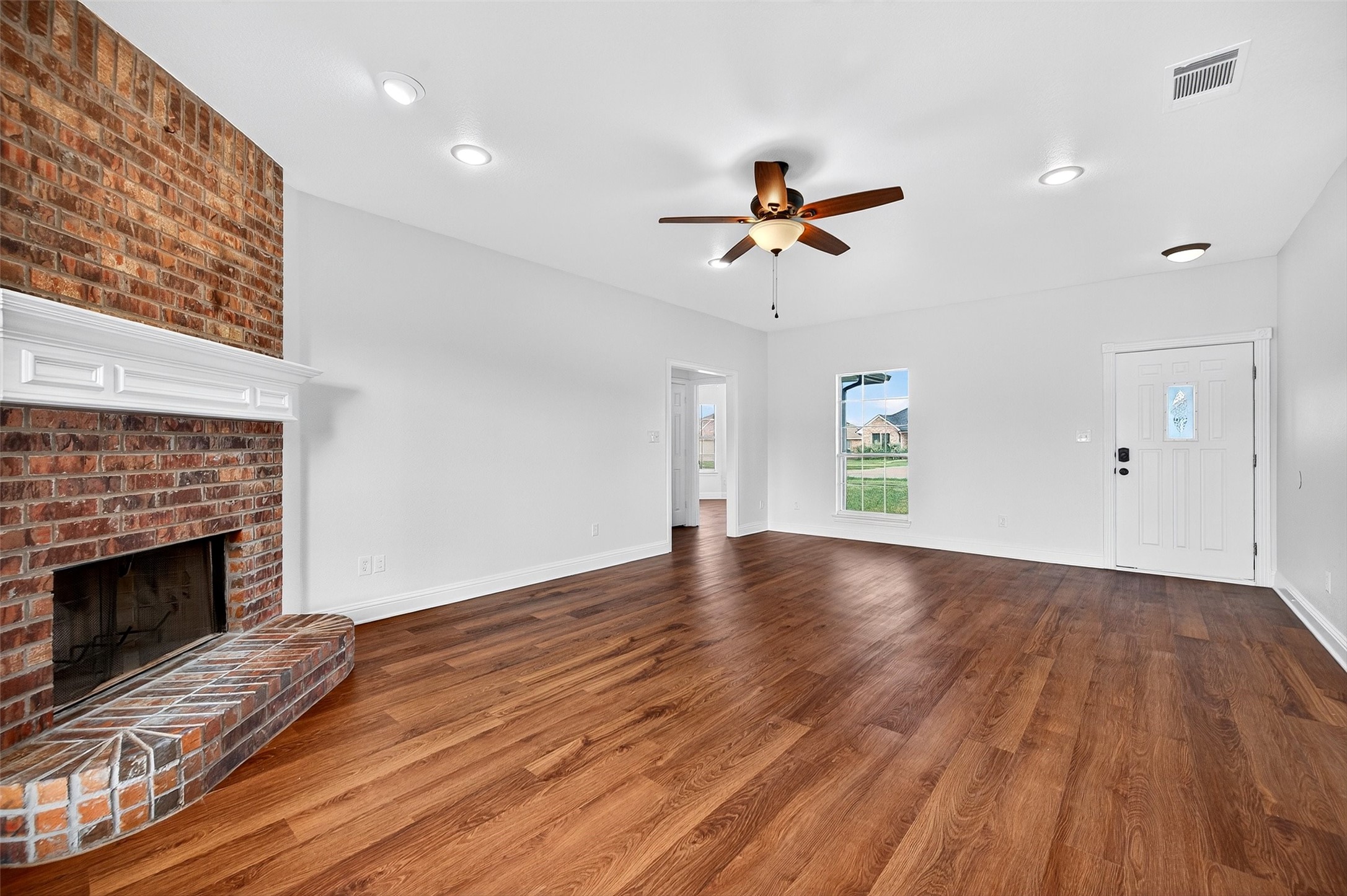 501 Harris Street Gunter TX 75058