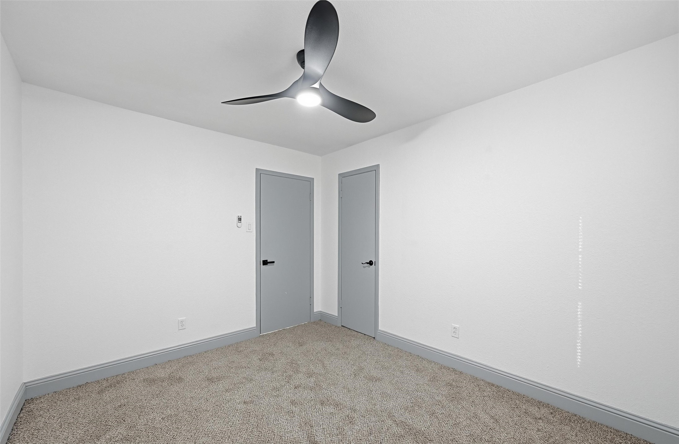 373 S Nachita Drive Dallas TX 75217