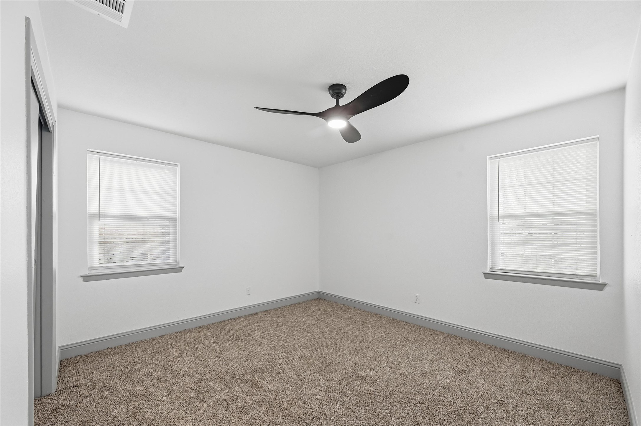 373 S Nachita Drive Dallas TX 75217