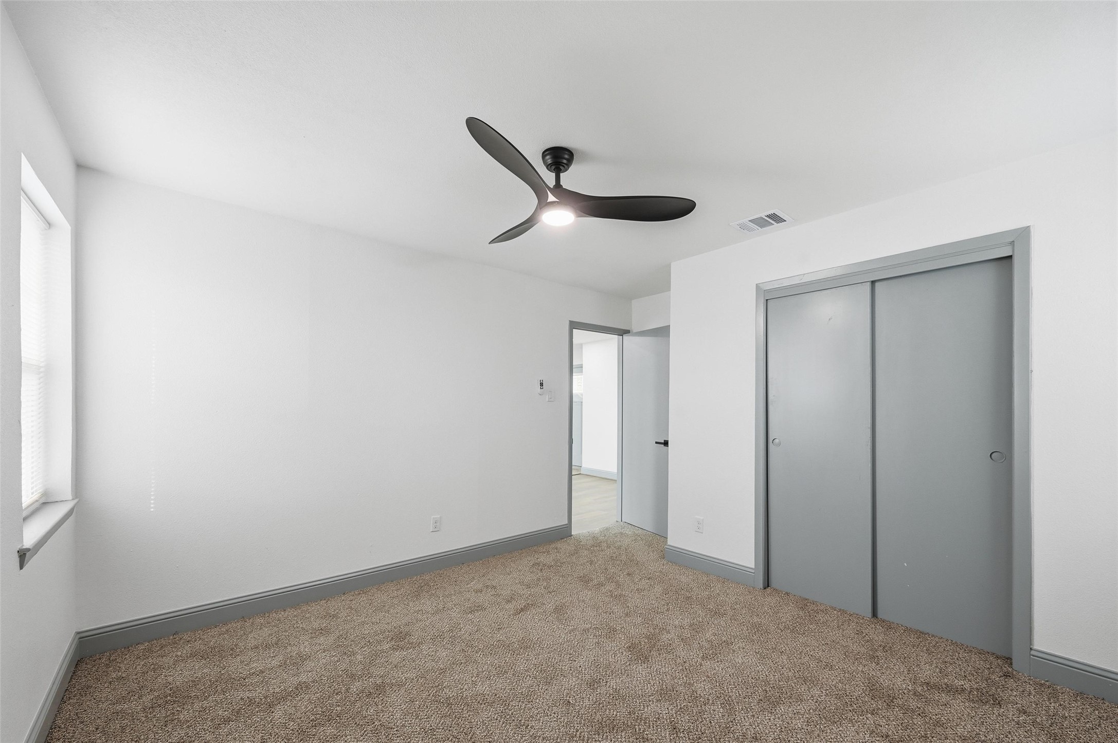 373 S Nachita Drive Dallas TX 75217