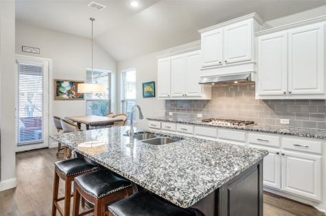 7805 Fossil Creek Trail Mckinney TX 75071