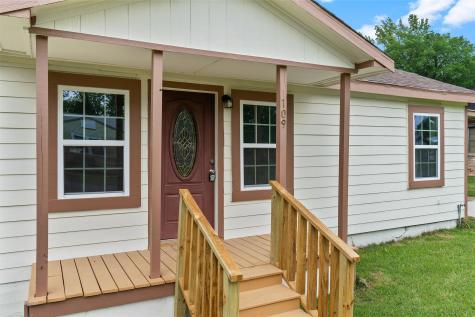 109 W Sedberry Jefferson TX 75657
