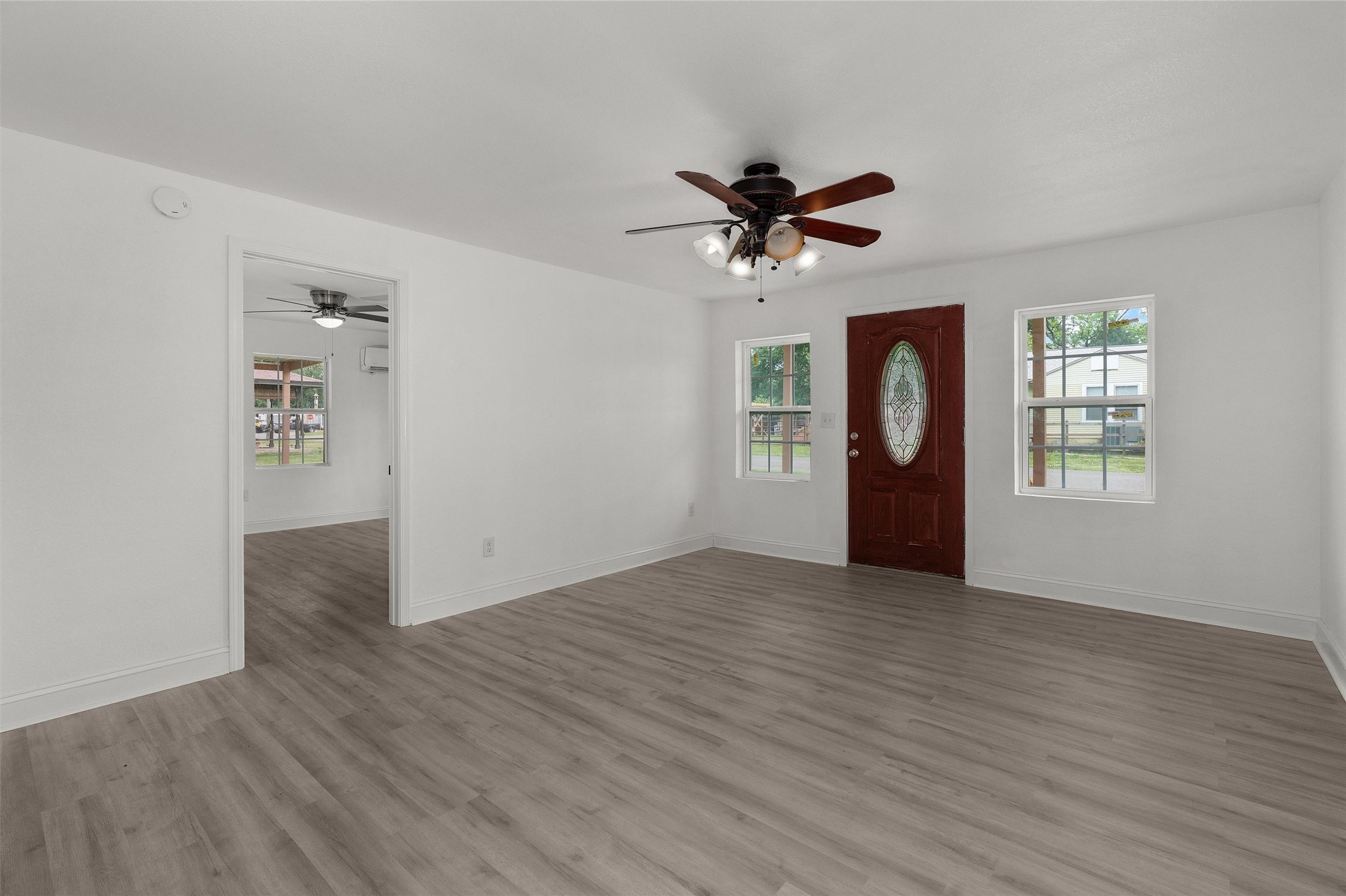 109 W Sedberry Jefferson TX 75657