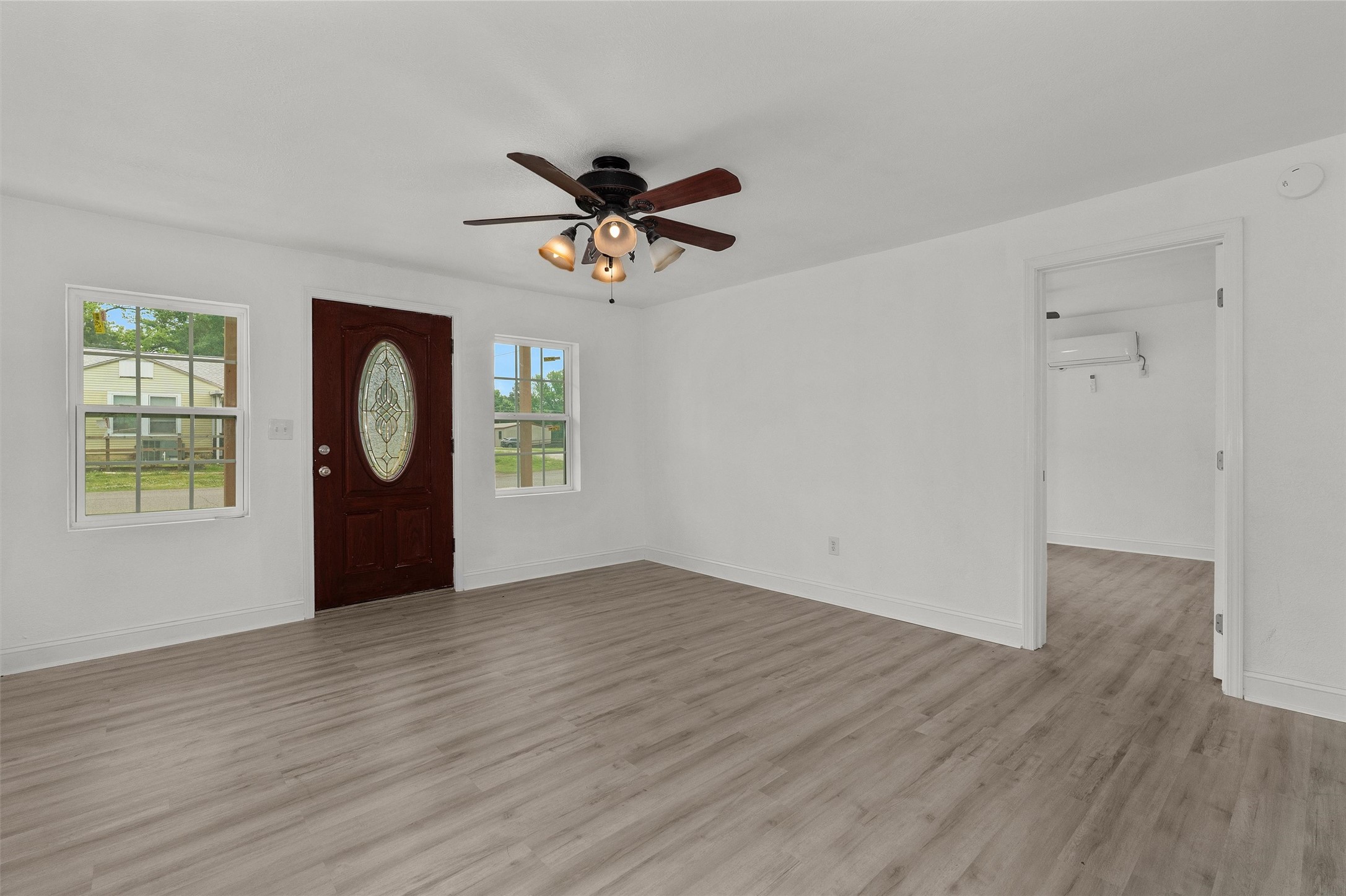 109 W Sedberry Jefferson TX 75657