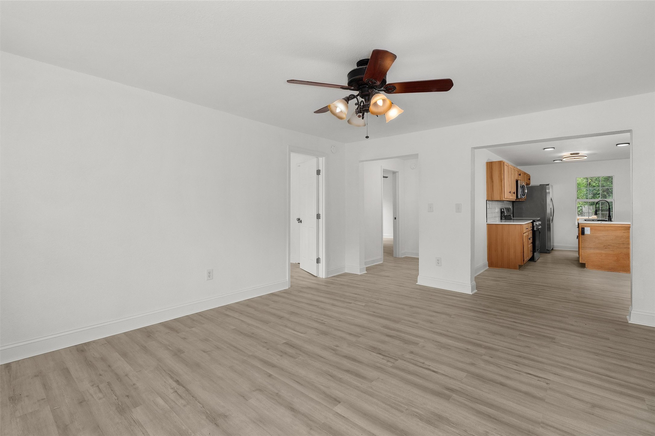 109 W Sedberry Jefferson TX 75657