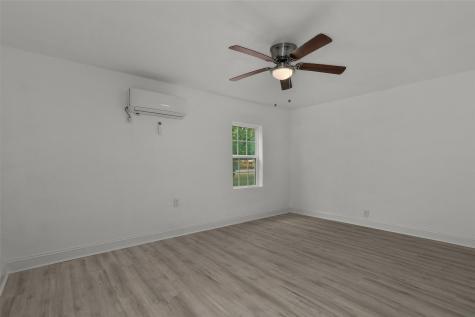 109 W Sedberry Jefferson TX 75657