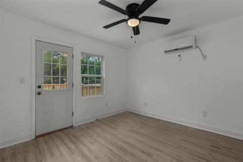 109 W Sedberry Jefferson TX 75657