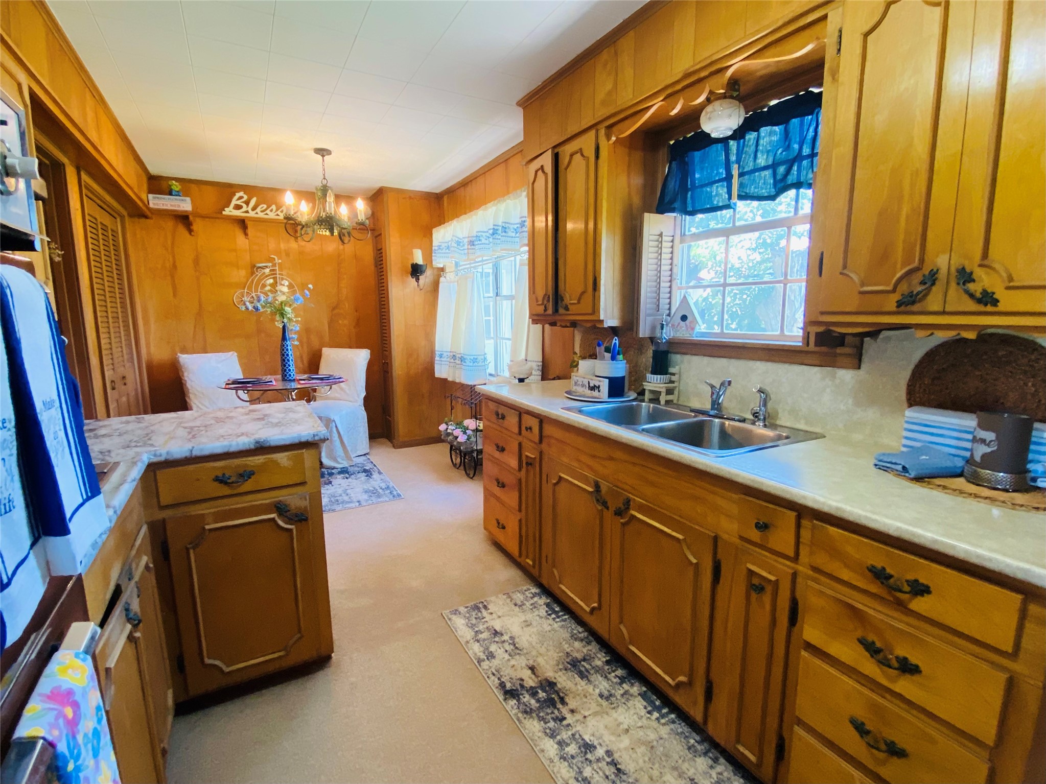 661 S 11th Avenue Munday TX 76371