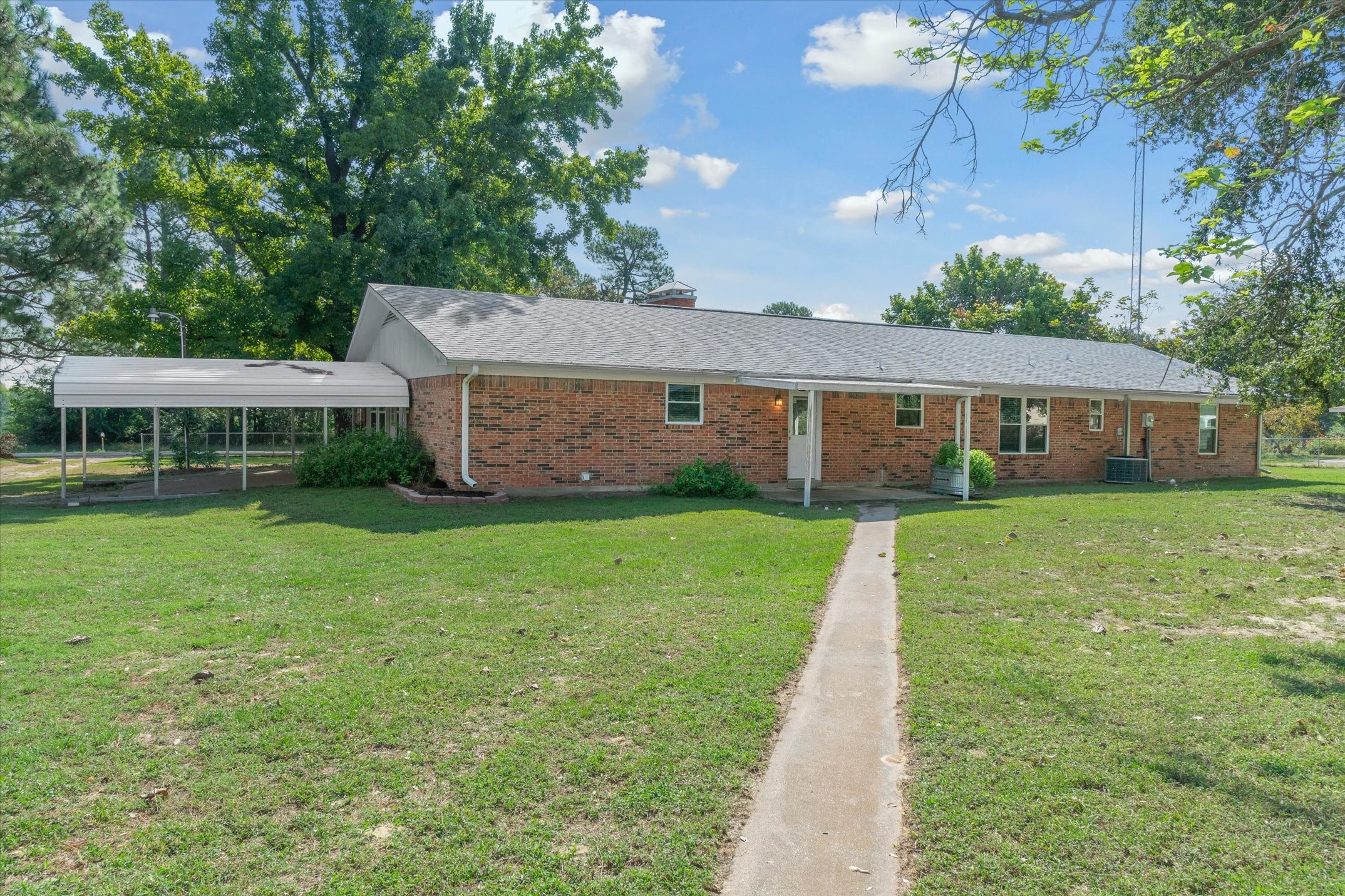 2599 Fm 1504 Wills Point TX 75169