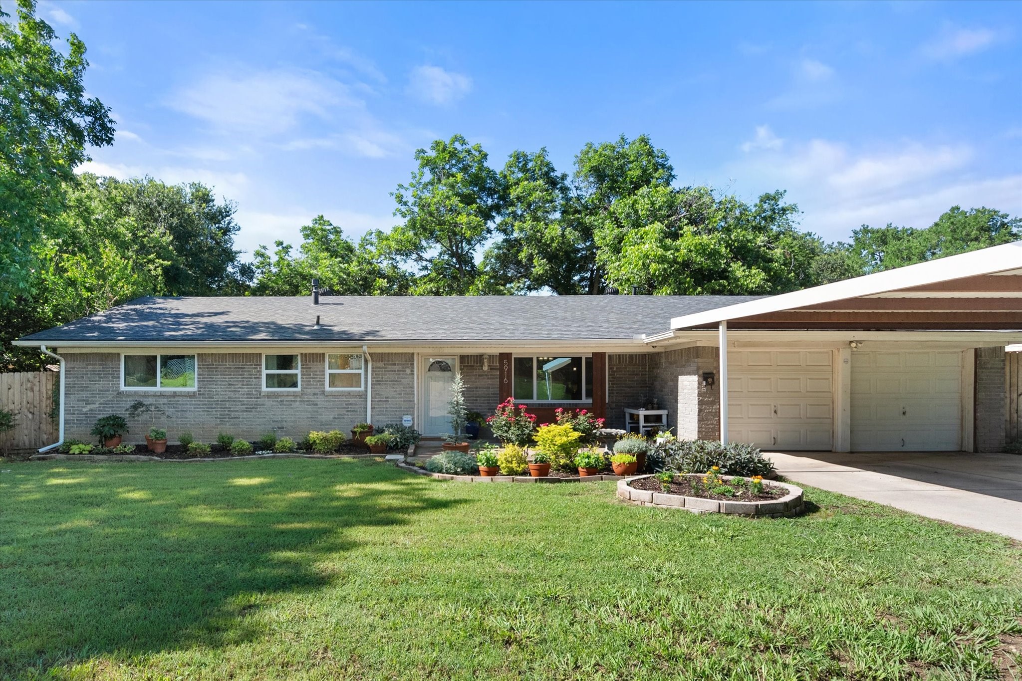 5916 N Hills Drive North Richland Hills TX 76117