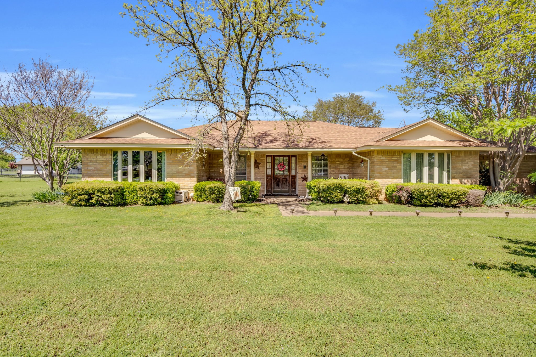 1421 Silver River Road Midlothian TX 76065