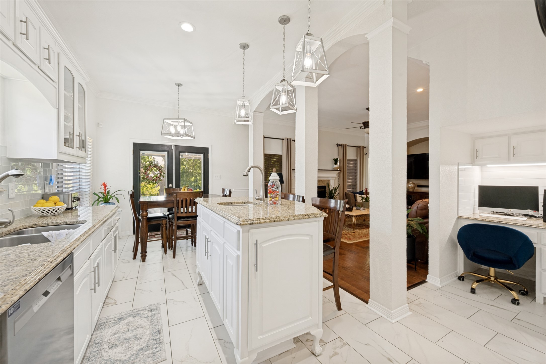 2203 Welch Place Mansfield TX 76063