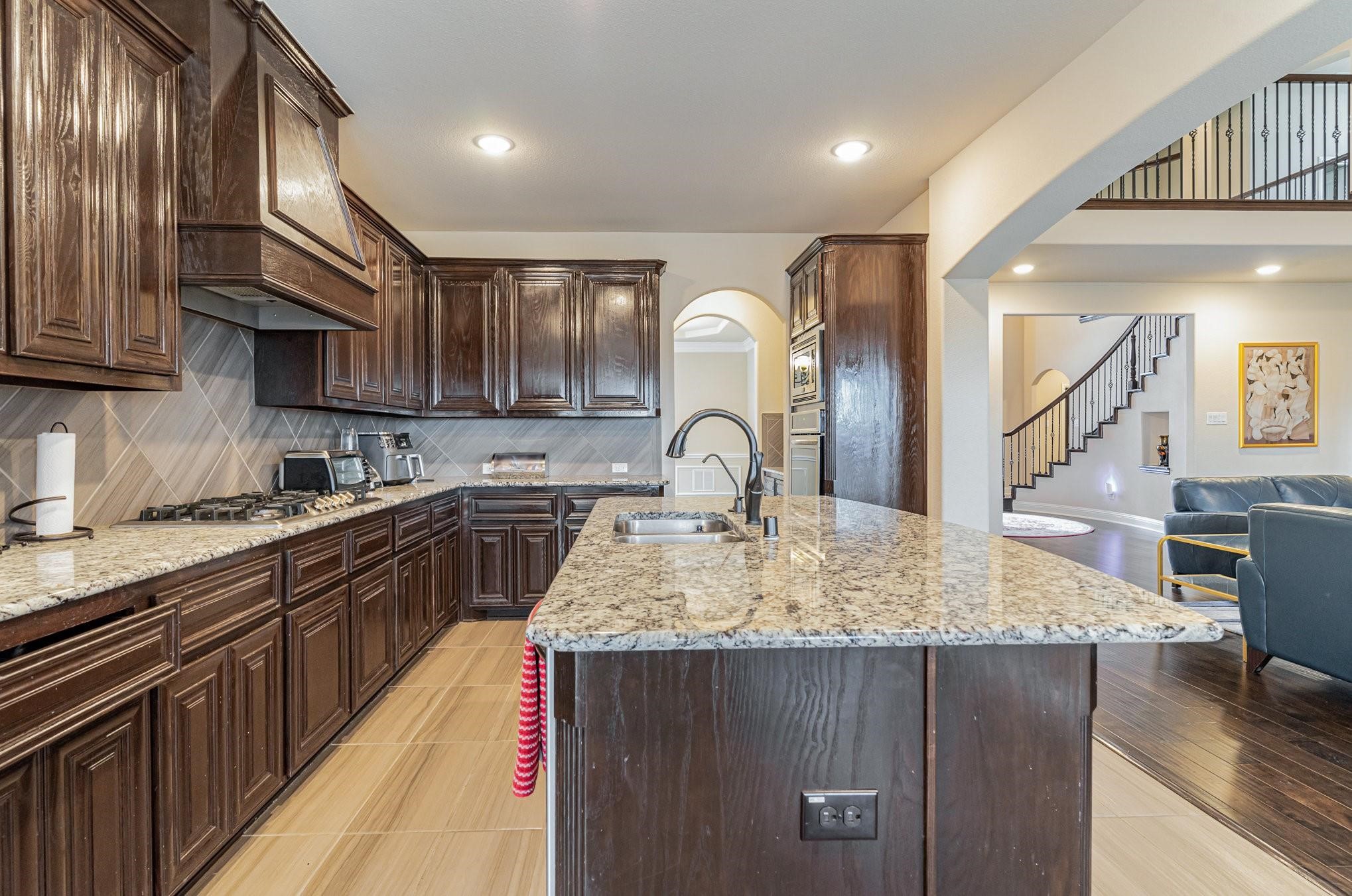 8010 Graystone Drive Sachse TX 75048