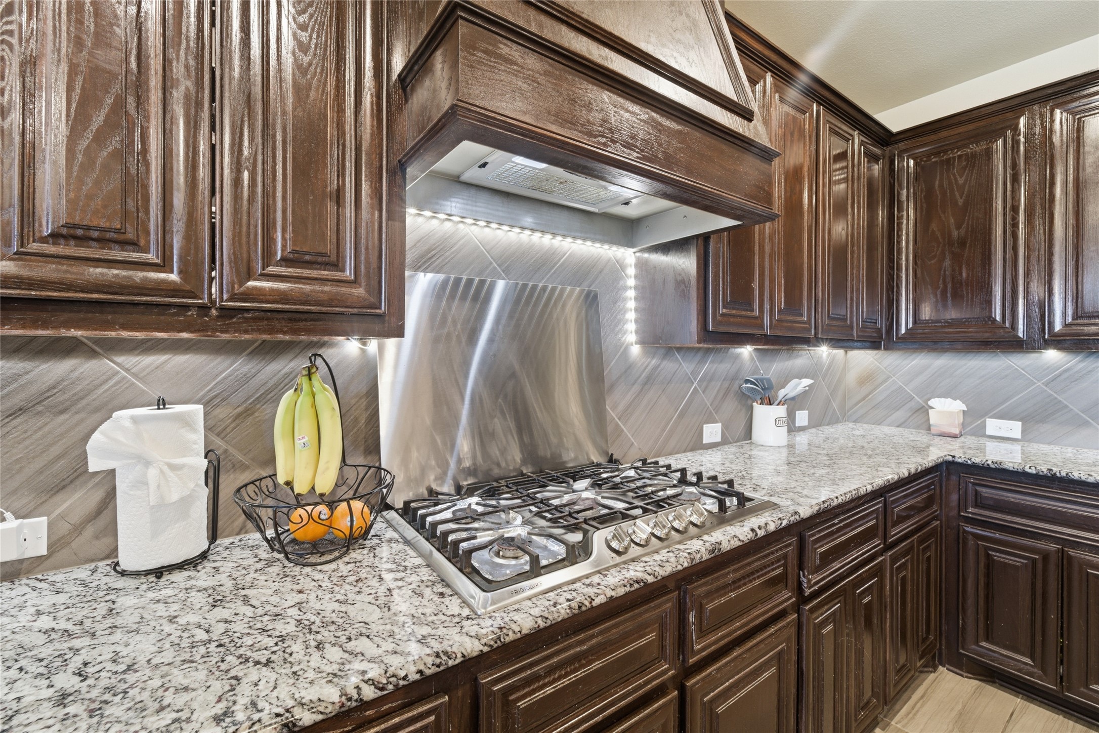 8010 Graystone Drive Sachse TX 75048